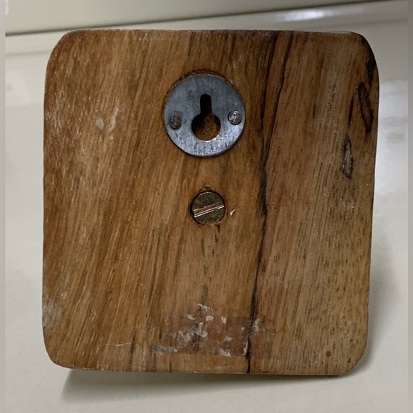 Repurposed Vintage Porcelain Faucet Handle Wall Mounting Coat Hanger - Picture 7 of 16